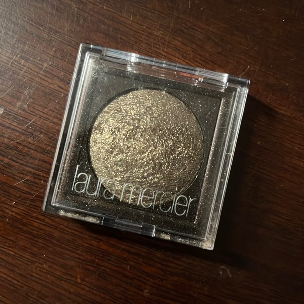 Laura Mercer eyeshadow